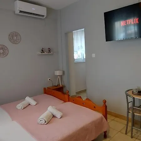 Anna's By The Sea Apartmanhotel