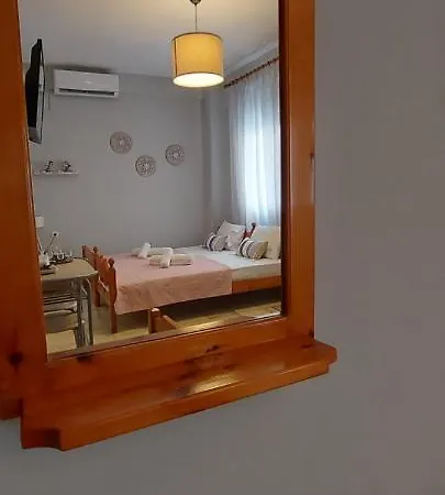 Anna's By The Sea Apartmanhotel *
